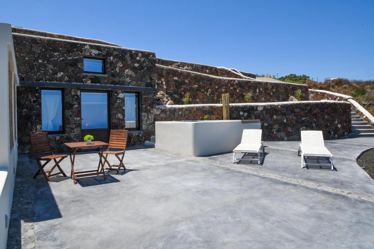 אימרוביגלי Luxe Efis Home Sea View 4 Villas & 4 Prive Jacuzzi מראה חיצוני תמונה