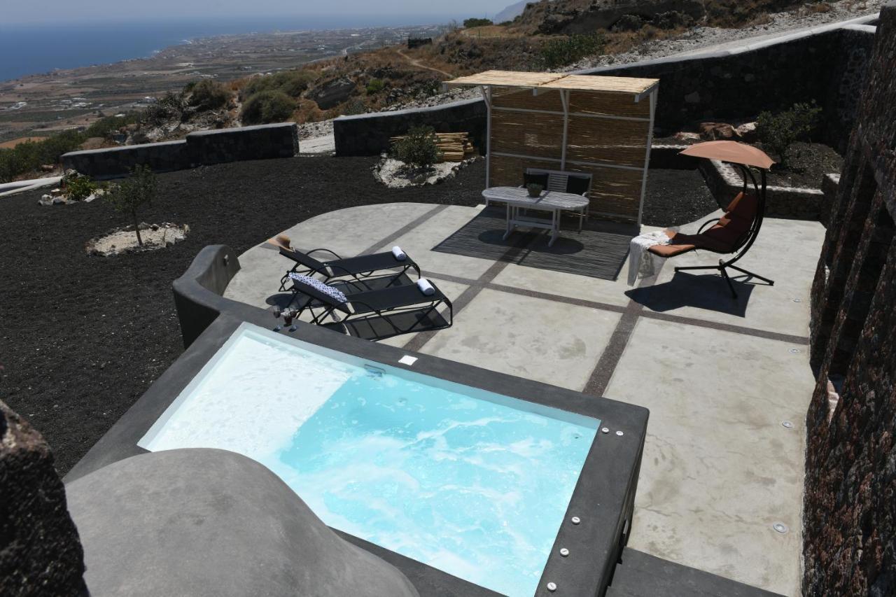 אימרוביגלי Luxe Efis Home Sea View 4 Villas & 4 Prive Jacuzzi מראה חיצוני תמונה